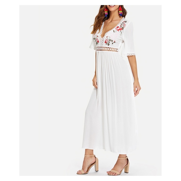 White V Neck Floral Embroidered Maxi Dress - Picture 3 of 5